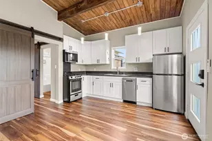 809 N 6th Ave SW, Tumwater, WA 98512 - Photo 33