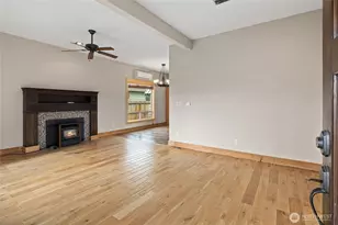 115 E 3rd St, Cle Elum, WA 98922 - Photo 3