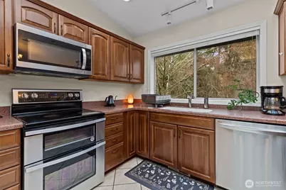 4033 120th Place SE, Everett, WA 98208 - Photo 9