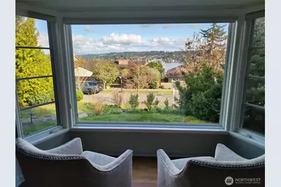 16255 38th Avenue NE, Lake Forest Park, WA 98155 - Photo 5