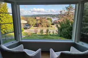 16255 38th Ave NE, Lake Forest Park, WA 98155 - Photo 5