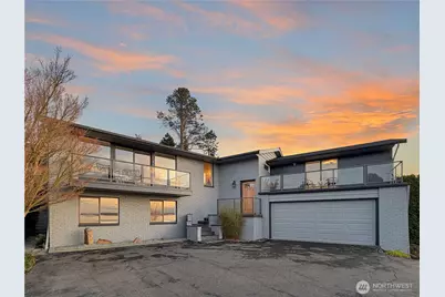 10248 Richwood Avenue NW, Seattle, WA 98177 - Photo 3