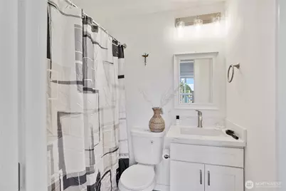 1119 S 63rd St, Tacoma, WA 98404 - Photo 9