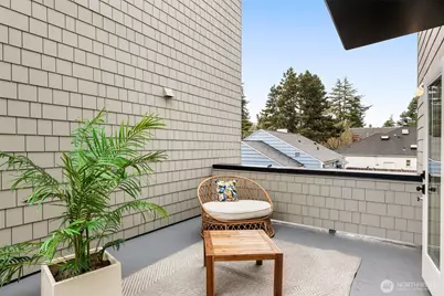 2844 35th Avenue W #B, Seattle, WA 98199 - Photo 19