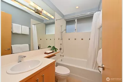 5727 33rd Avenue NE, Seattle, WA 98105 - Photo 21