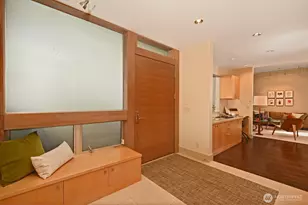 5727 33rd Ave NE, Seattle, WA 98105 - Photo 5