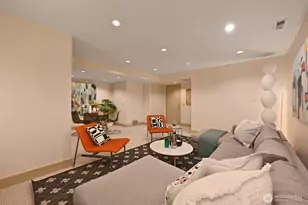 5727 33rd Ave NE, Seattle, WA 98105 - Photo 25