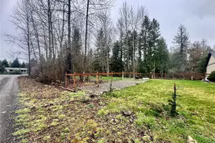511 364th Street Ct S, Roy, WA 98580 - Photo 27