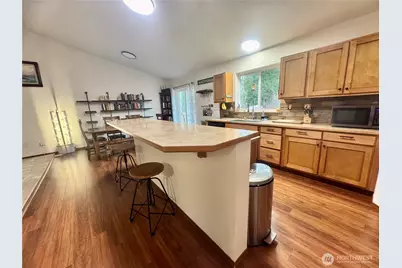 511 364 Street Ct S, Roy, WA 98580 - Photo 3