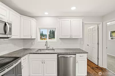 11606 Military Rd SW, Lakewood, WA 98498 - Photo 9