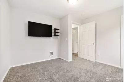 11606 Military Rd SW, Lakewood, WA 98498 - Photo 15