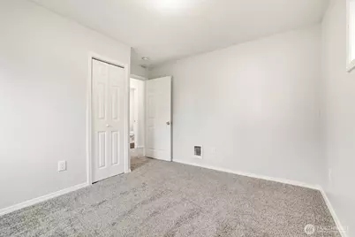 11606 Military Rd SW, Lakewood, WA 98498 - Photo 17