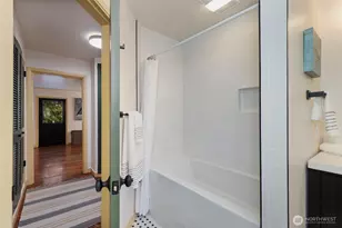 15311 Sandy Hook Rd NE, Poulsbo, WA 98370 - Photo 23