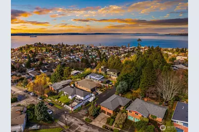 5726 SW Spokane Street, Seattle, WA 98116 - Photo 31