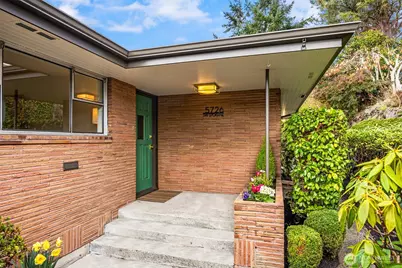 5726 SW Spokane Street, Seattle, WA 98116 - Photo 7