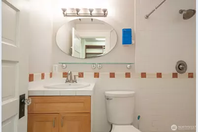 703 18th Avenue S, Seattle, WA 98144 - Photo 17