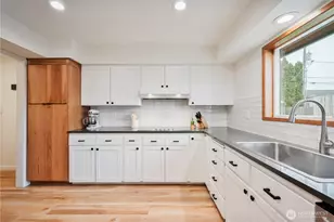 2106 28th, Longview, WA 98632 - Photo 9