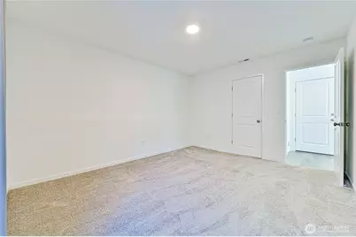 10001 Kings Landing Avenue NW, Bremerton, WA 98311 - Photo 5