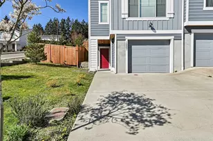 10001 Kings Lndg Ave NW, Bremerton, WA 98311 - Photo 35