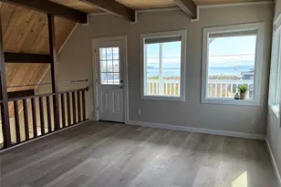 238 Keystone Ave, Coupeville, WA 98239 - Photo 27