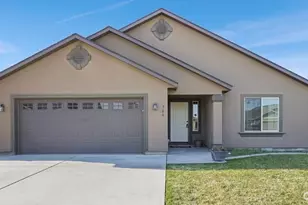 706 7th Ave NE, Ephrata, WA 98823 - Photo 1