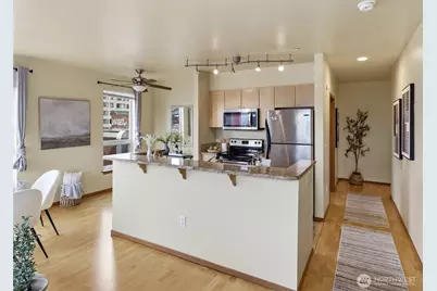 668 S Lane Street #404, Seattle, WA 98104 - Photo 13