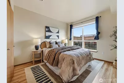 668 S Lane Street #404, Seattle, WA 98104 - Photo 19