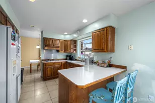 1335 Birch St, Bellingham, WA 98229 - Photo 11