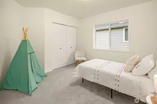 22930 SE 27th Ct, Sammamish, WA 98075 - Photo 31