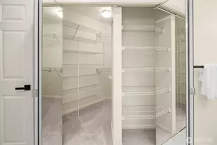 22930 SE 27th Ct, Sammamish, WA 98075 - Photo 29