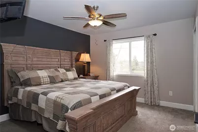 10306 235th Avenue E, Buckley, WA 98321 - Photo 17