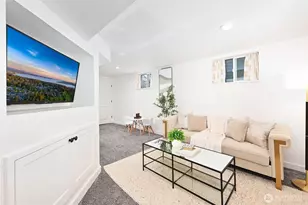 900 W Emerson St, Seattle, WA 98119 - Photo 17