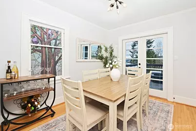 900 W Emerson Street, Seattle, WA 98119 - Photo 9