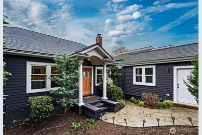 900 W Emerson Street, Seattle, WA 98119 - Photo 1