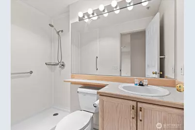 15711 Waynita NE #H301, Bothell, WA 98011 - Photo 19