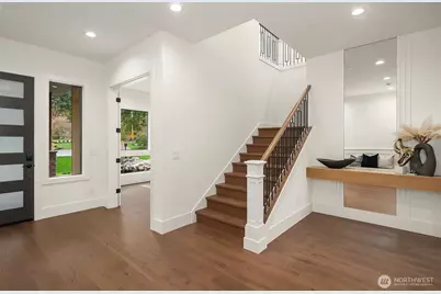 16601 SE 27th Street, Bellevue, WA 98008 - Photo 19