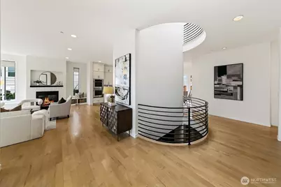 526 14th Avenue W, Kirkland, WA 98033 - Photo 15