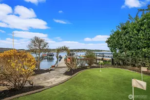 8772 Sand Point Way NE, Seattle, WA 98115 - Photo 5