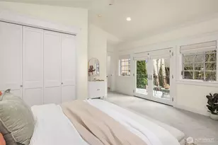 8772 Sand Point Way NE, Seattle, WA 98115 - Photo 27