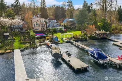 8772 Sand Point Way NE, Seattle, WA 98115 - Photo 3