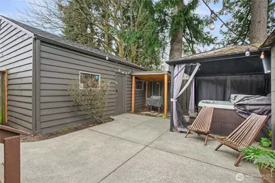 8053 16th Avenue NW, Seattle, WA 98117 - Photo 15