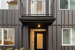 13335 Greenwood Ave N, Seattle, WA 98133 - Photo 3