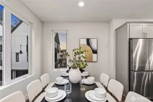 13335 Greenwood Ave N, Seattle, WA 98133 - Photo 17