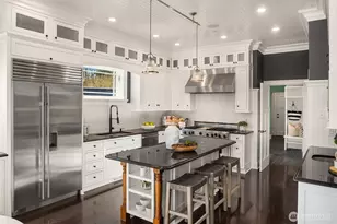 7020 92nd Ave SE, Mercer Island, WA 98040 - Photo 9