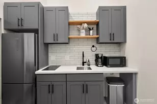 3026 SW Charlestown St, Seattle, WA 98126 - Photo 21