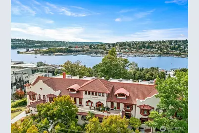 2915 Franklin Avenue E #A, Seattle, WA 98102 - Photo 3