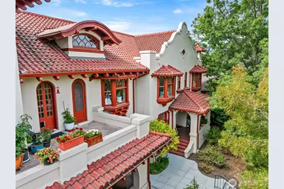 2915 Franklin Avenue E #A, Seattle, WA 98102 - Photo 1