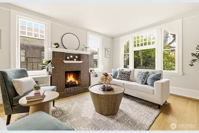 2915 Franklin Avenue E #A, Seattle, WA 98102 - Photo 7