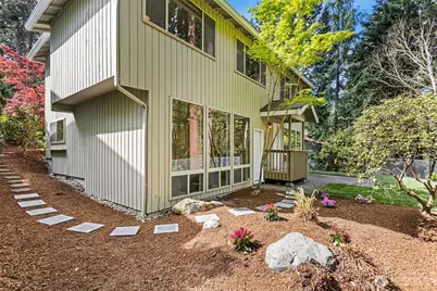 4800 152nd Place SE, Bellevue, WA 98006 - Photo 3