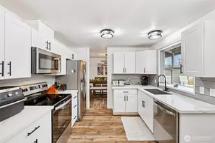 111 Chinook Ave, Enumclaw, WA 98022 - Photo 13